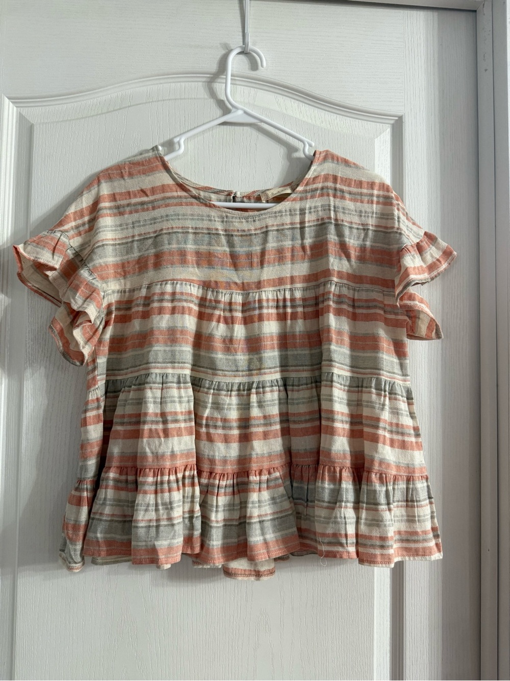 Altar’d State Women’s Tiered Oversized Boho Top Sz S. MY-36
